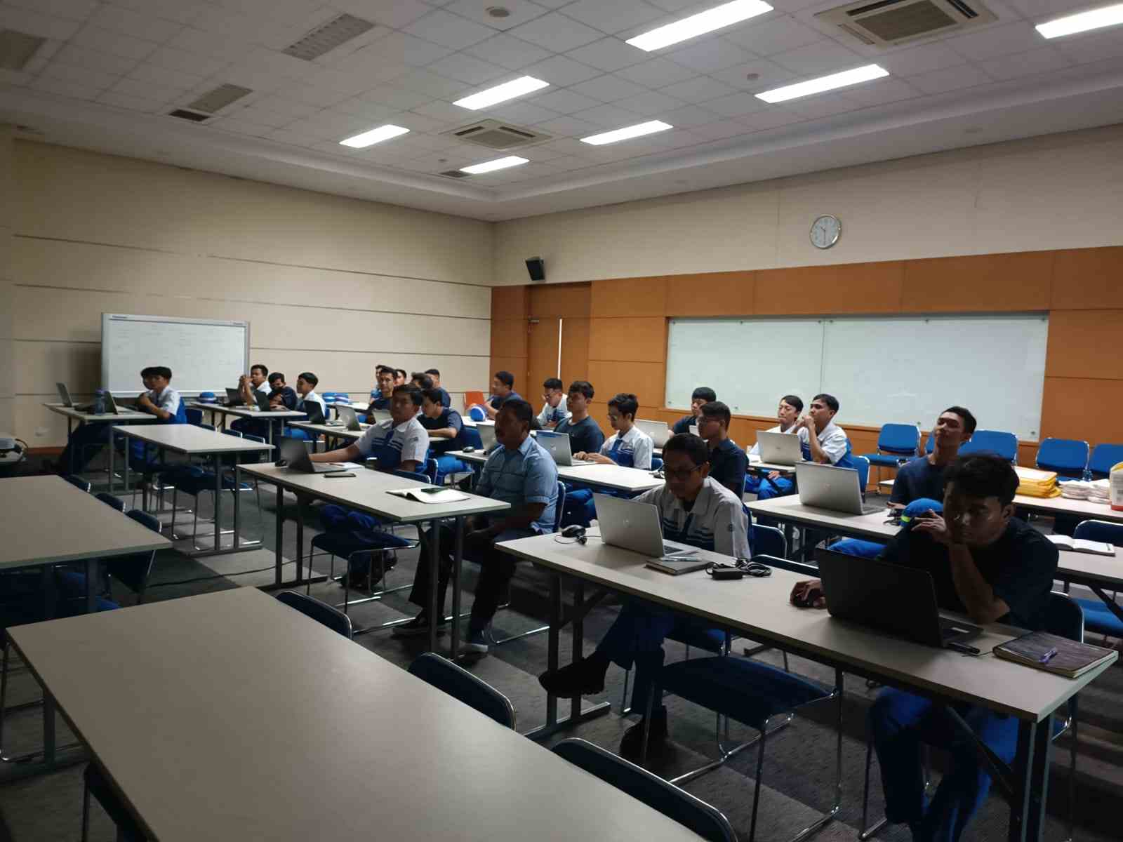 Mini Seminar & Training